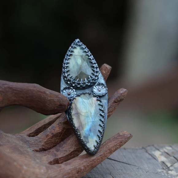 🦋Handmade Vintage STYLE Labradorite Statement Bohemian Ring🦋 - Picture 2 of 5